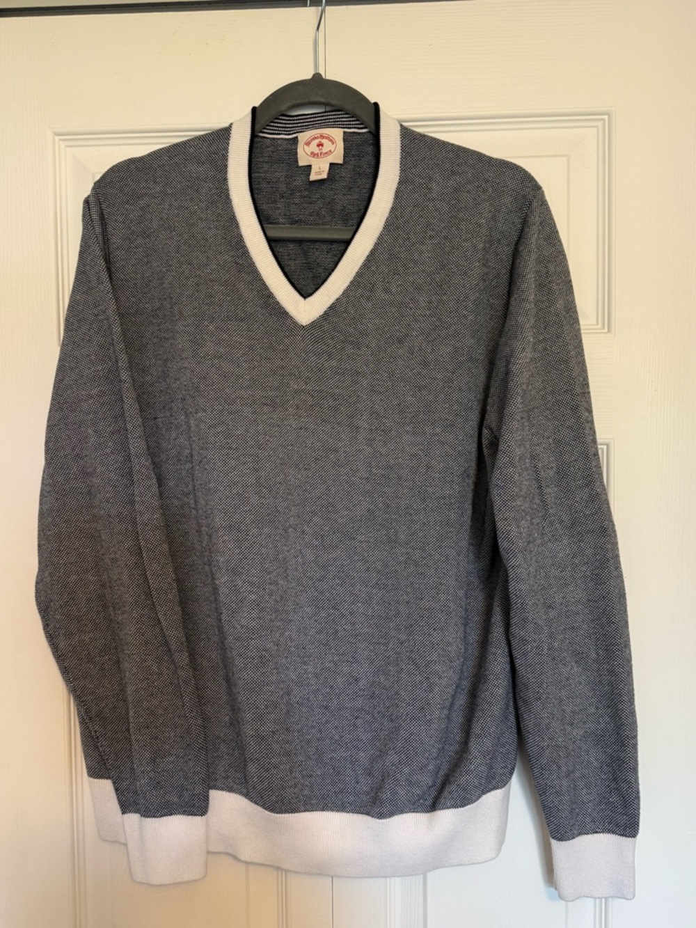 Brooks Brothers Men's V-Neck Sweater with White Trim